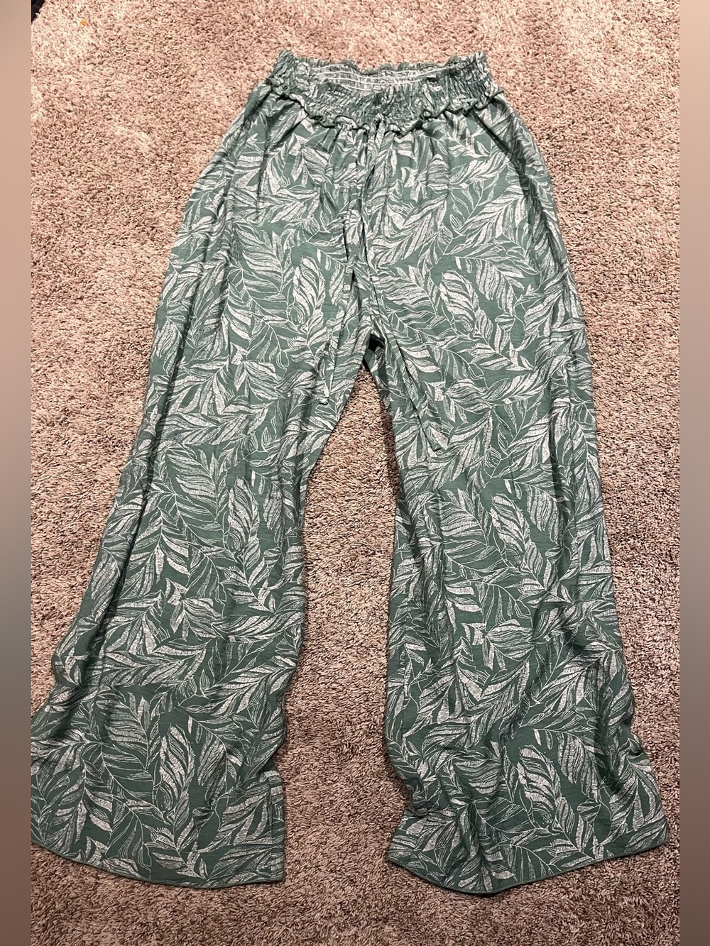 Sweet Rain Sage Green Leaf-Print Palazzo Pants
